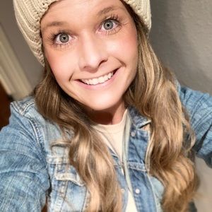 Meet your Posher, Jasmine